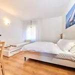 Rosa 3* Malcesine
