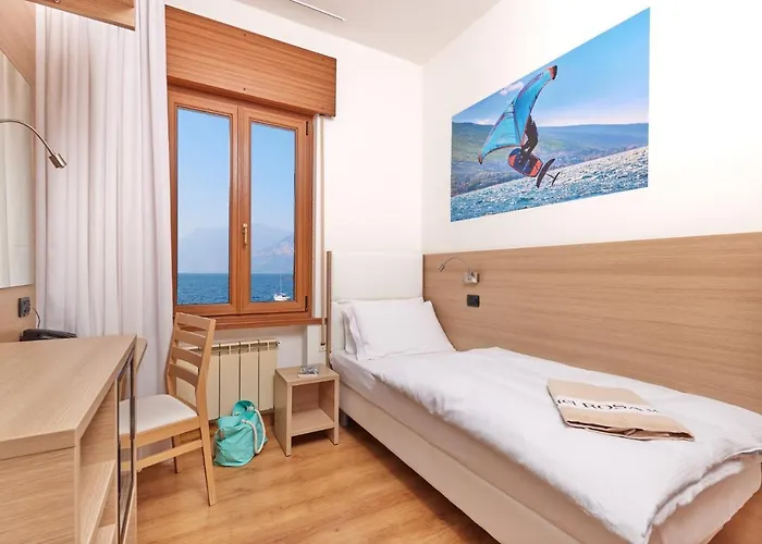 Rosa Hotell Malcesine