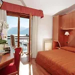 Rosa Malcesine