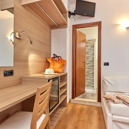 Rosa Otel 3*