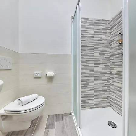 Rosa Hotel 3*