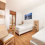 Rosa Hotel 3*