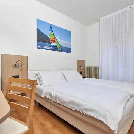 ホテル Rosa マルチェージネ